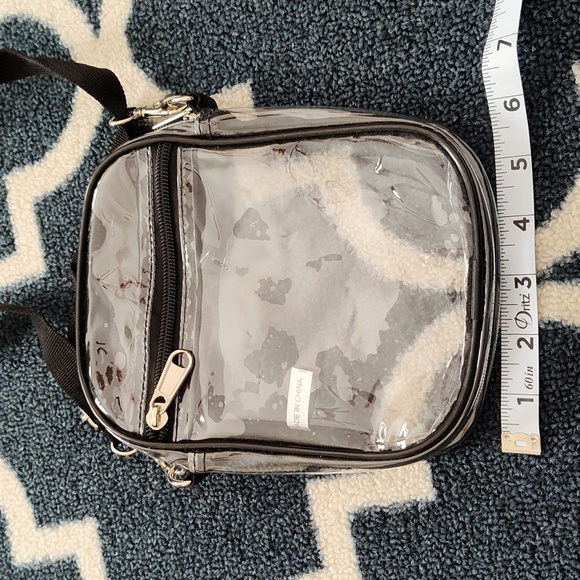 Clear Stadium Bag with Adjustable Strap - NWOT - Picture 8 of 8